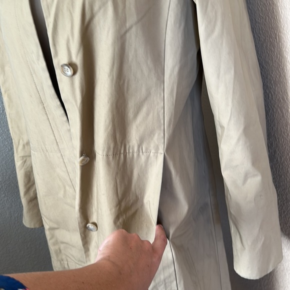 *Jcrew - size 10 - beige/tan trench coat - Picture 3 of 6